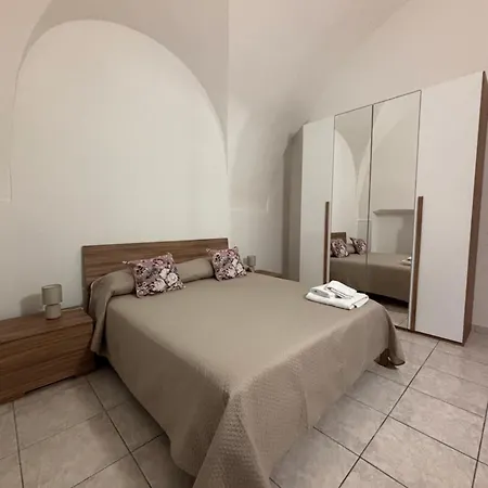 Апартаменты Ginetta House