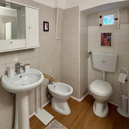 Ginetta House Ordona